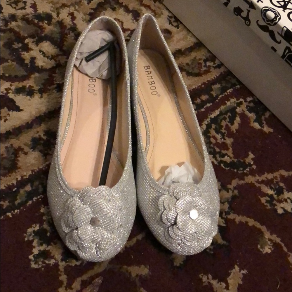 Bamboo ballet flat shoes NWT